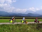 08_Slovenia_rural_landscape_-_bicycle_expedition_with_panniers.jpg